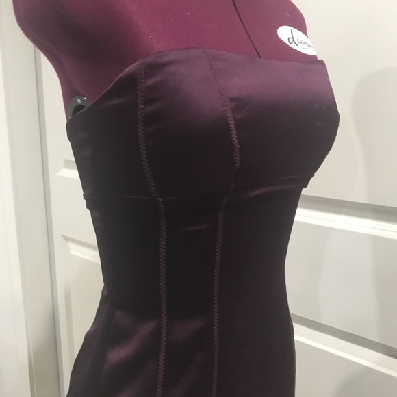 Burgundy Bebe strapless satin dress - Picture 4 of 8